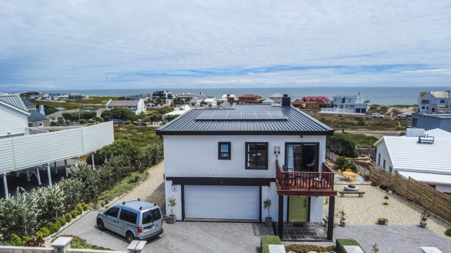 4 Bedroom Property for Sale in Yzerfontein Western Cape